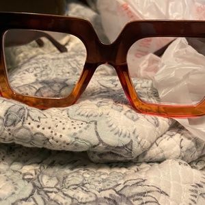 Fun pair of glasses square oversized brand new